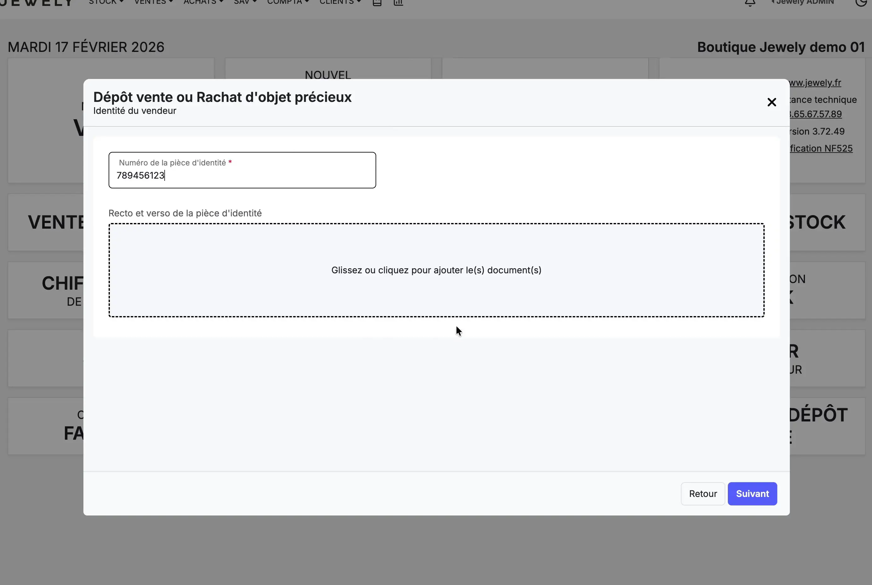 Modulo di identità del venditore con numero ID 789456123 compilato e area download